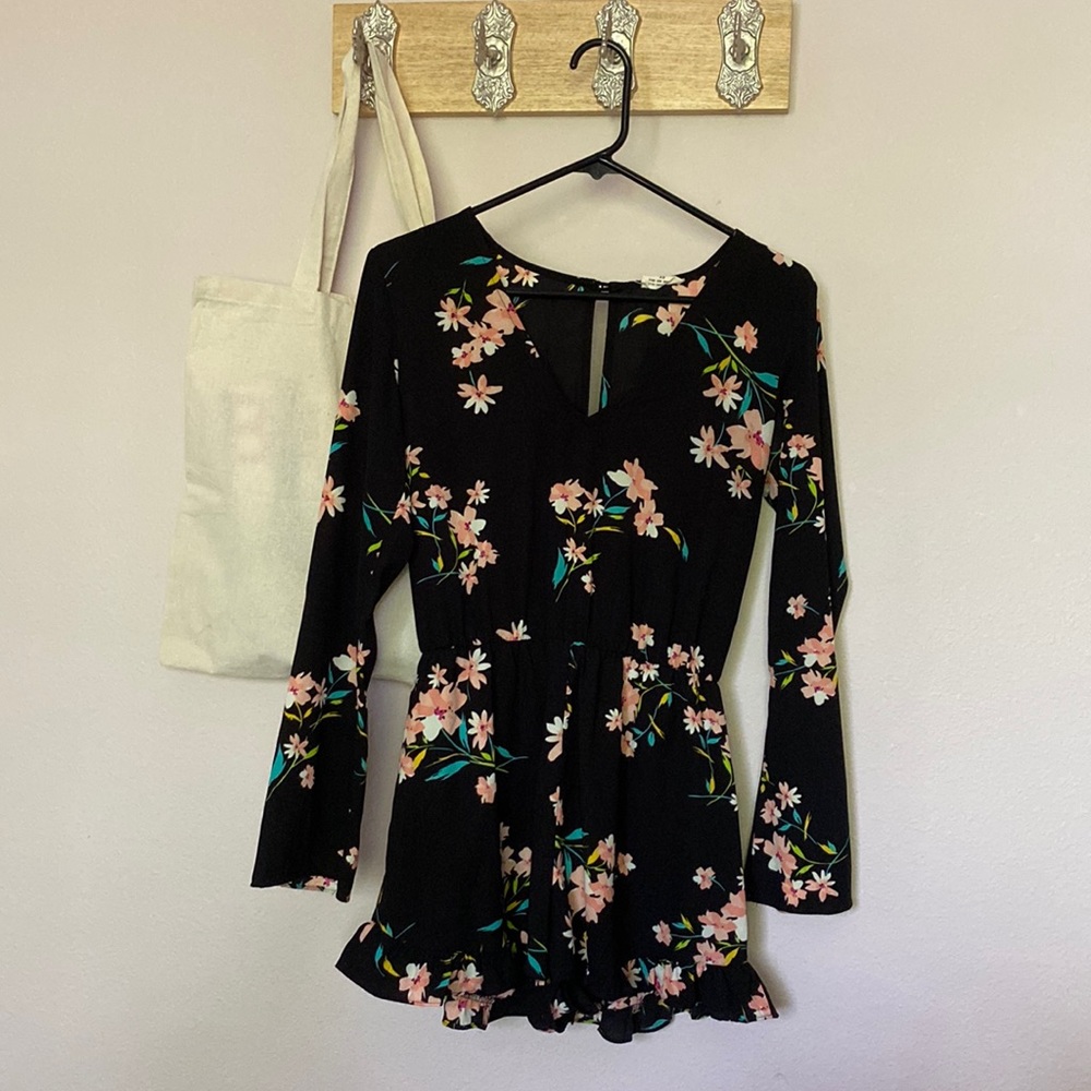 Flowy floral romper open back